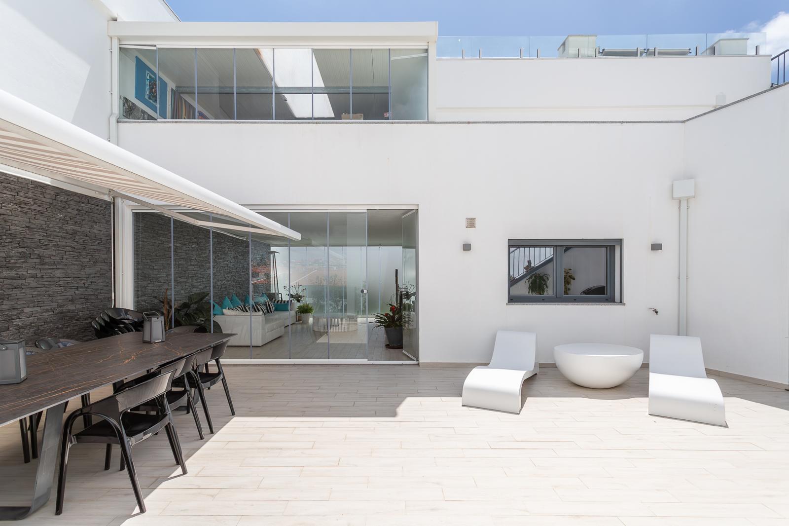 Moradia T4 + 2 com piscina, Parede, Cascais - Imagem 13