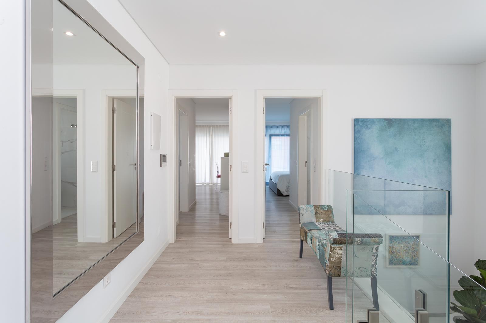 Moradia T4 + 2 com piscina, Parede, Cascais - Imagem 16