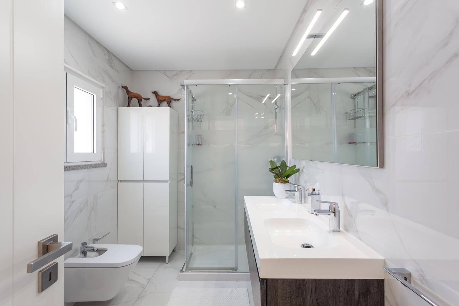 Moradia T4 + 2 com piscina, Parede, Cascais - Imagem 26