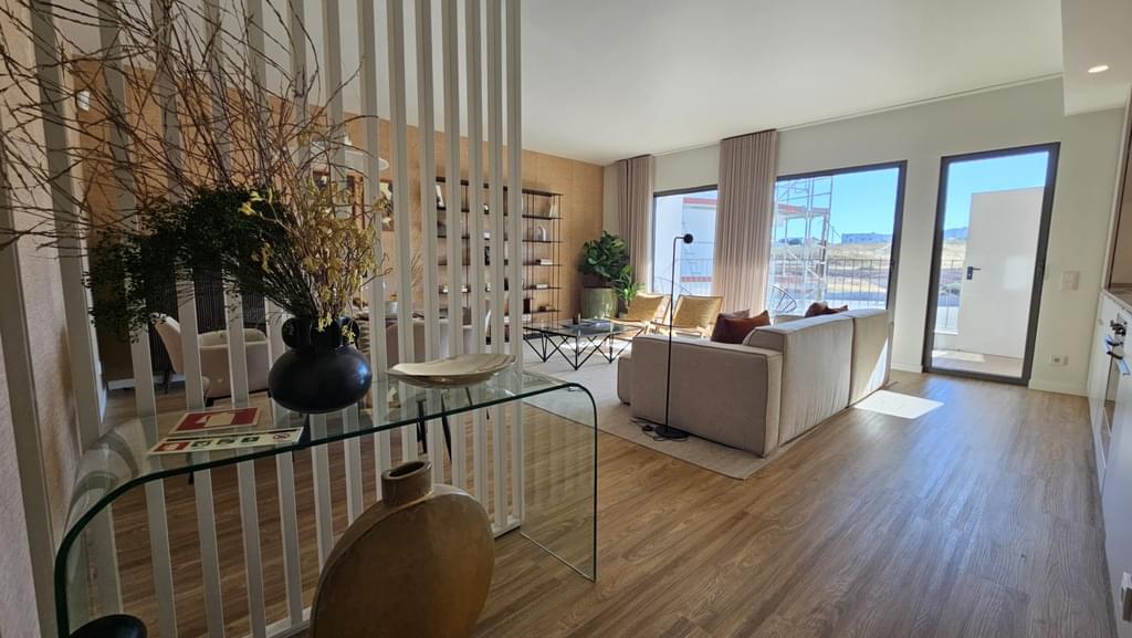 2 Bedroom Apartment with swimming pool, Santo António dos Cavaleiros, Loures 583481248