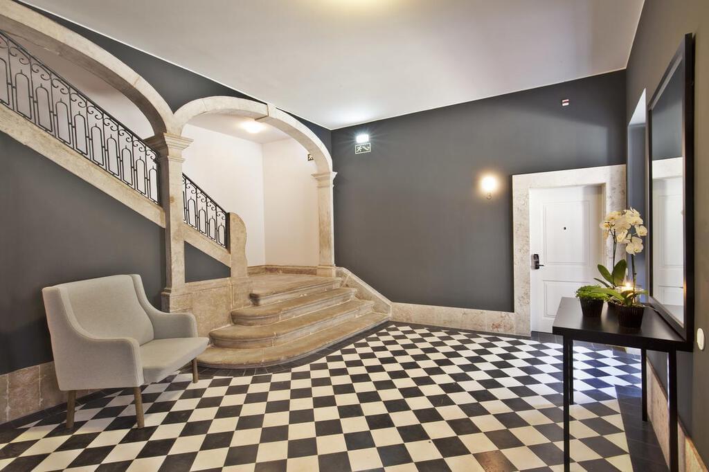 1 Bedroom Apartment with a view, Misericórdia, Lisboa 2825628171