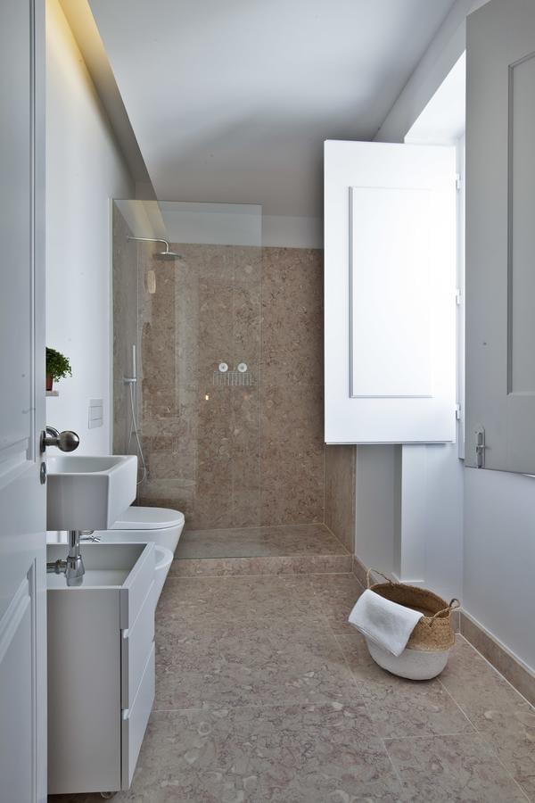 1 Bedroom Apartment with a view, Misericórdia, Lisboa 2825628171
