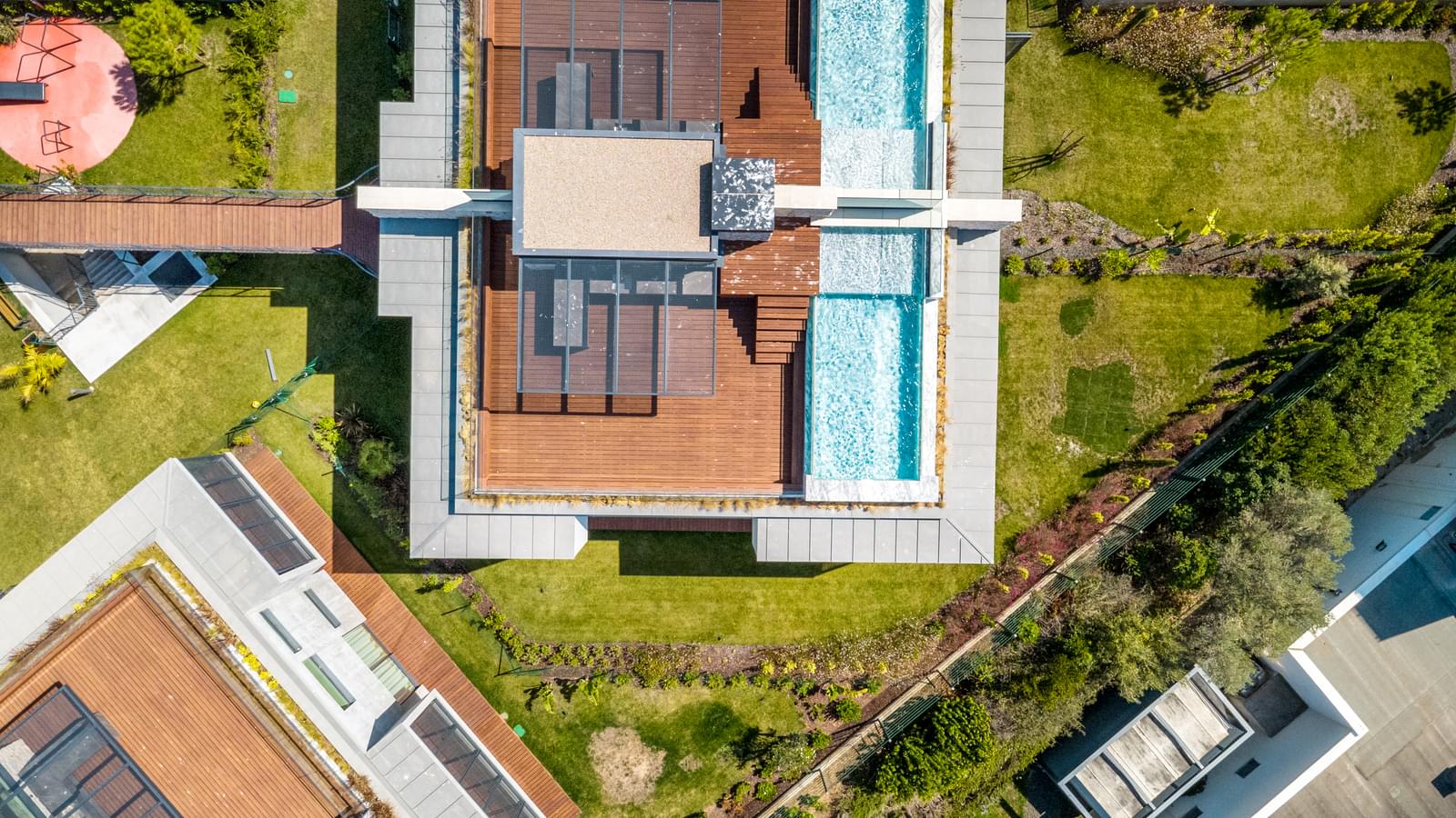 Moradia Geminada T4 + 1 com jardim, Cascais - Imagem 45