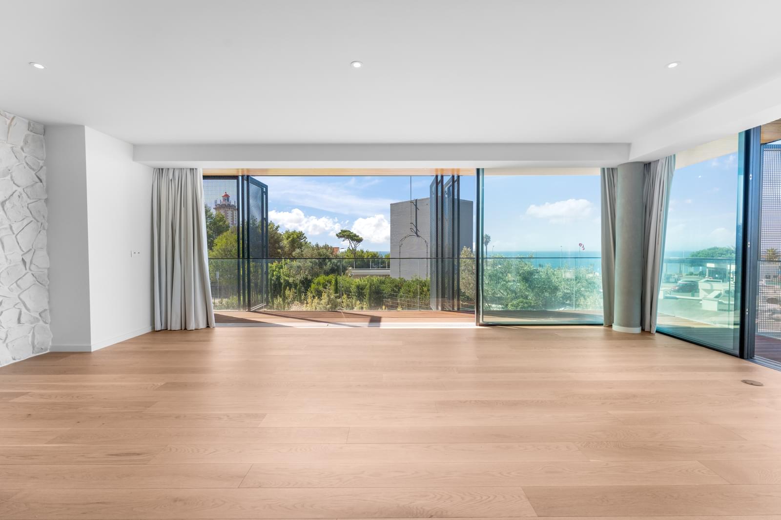 Moradia Geminada T4 + 1 com jardim, Cascais - Imagem 4
