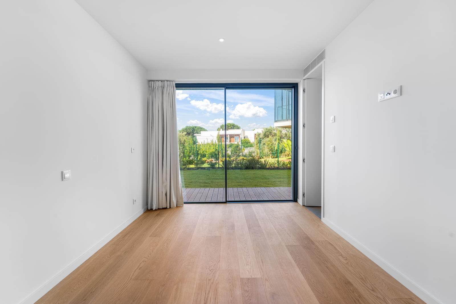 Moradia Geminada T4 + 1 com jardim, Cascais - Imagem 21