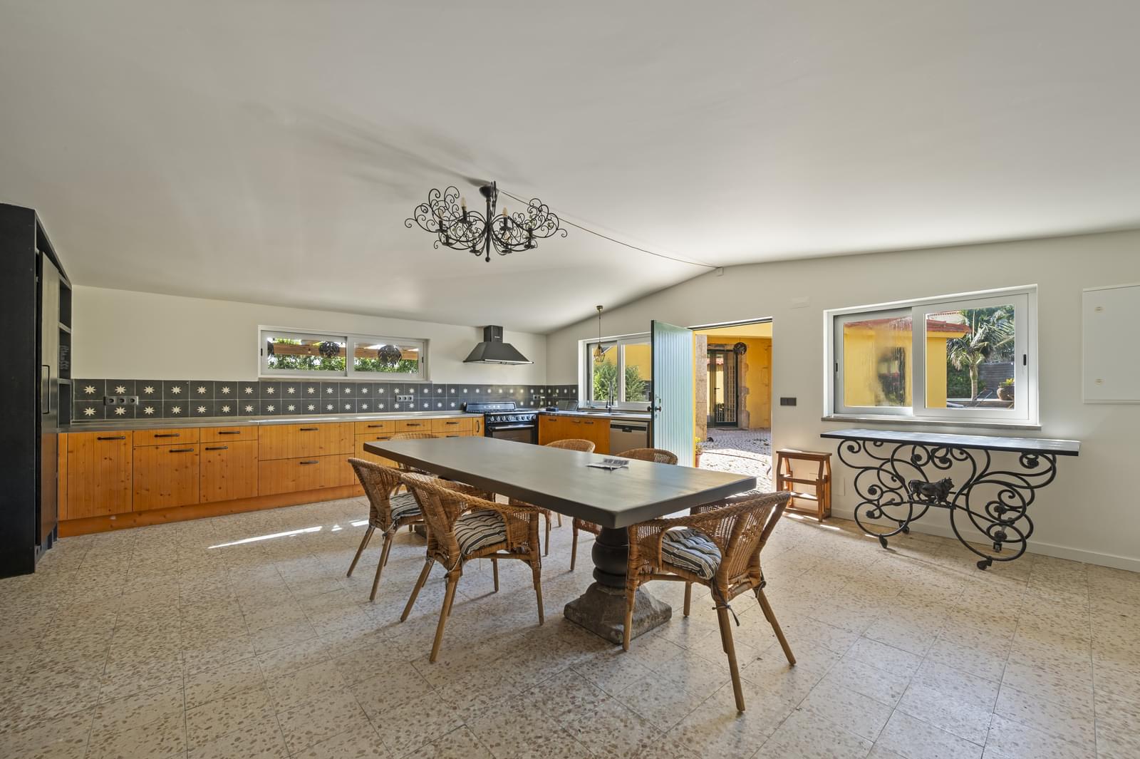 Moradia T5 com piscina, Parede, Cascais - Imagem 28