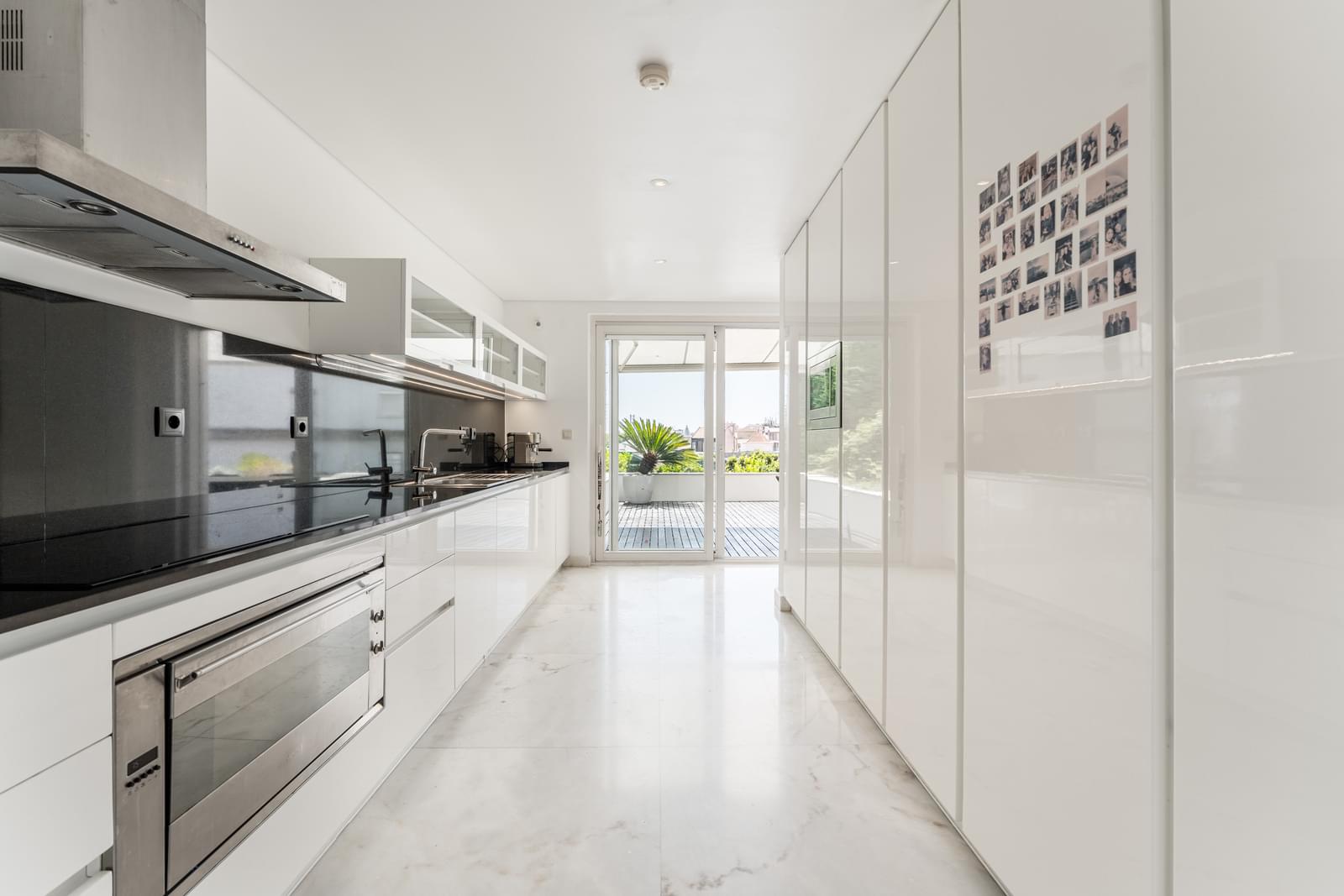 Duplex T3 + 2 com jardim, Lapa, Lisboa - Imagem 12