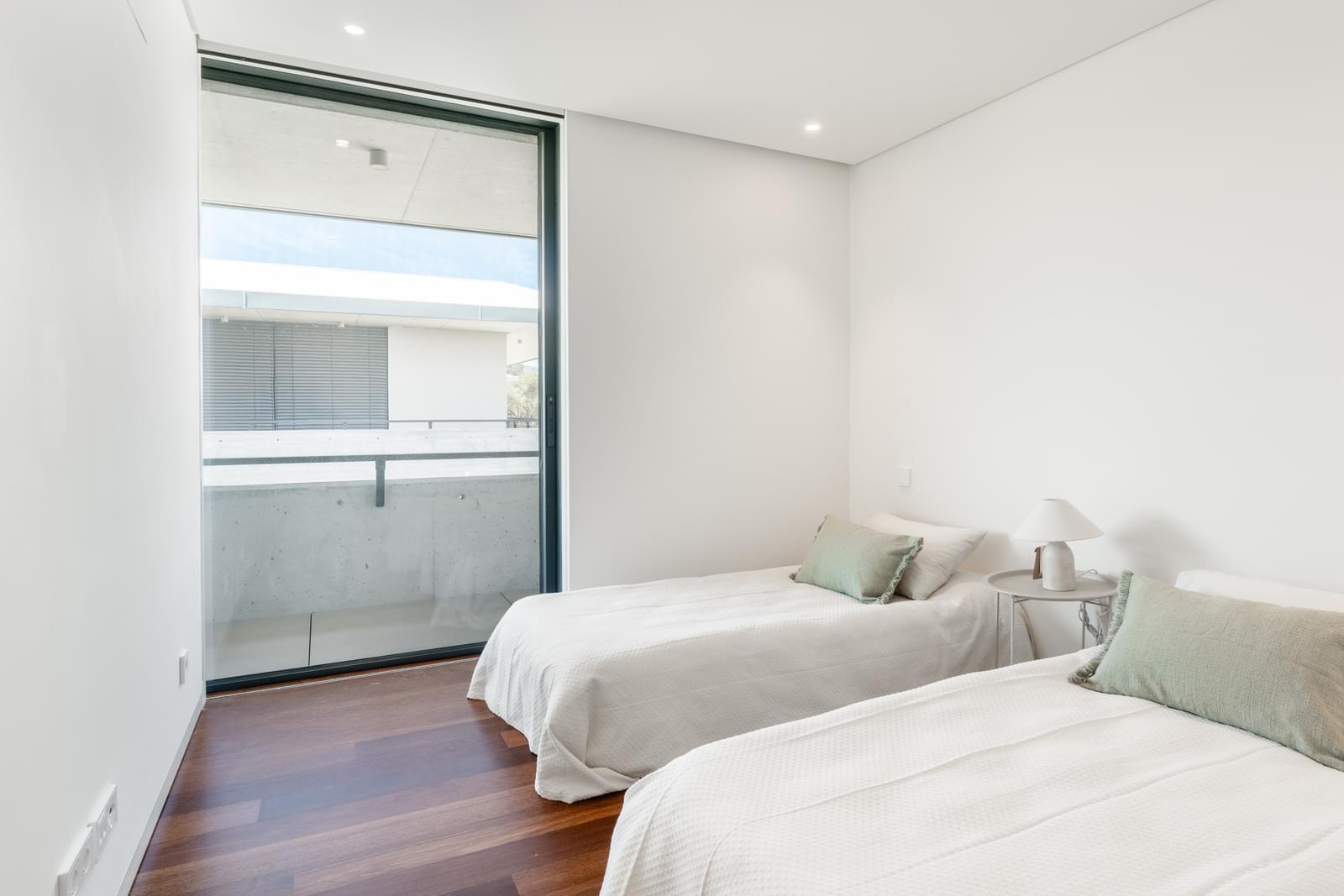 Moradia Geminada T3 com piscina, Areia, Cascais - Imagem 23