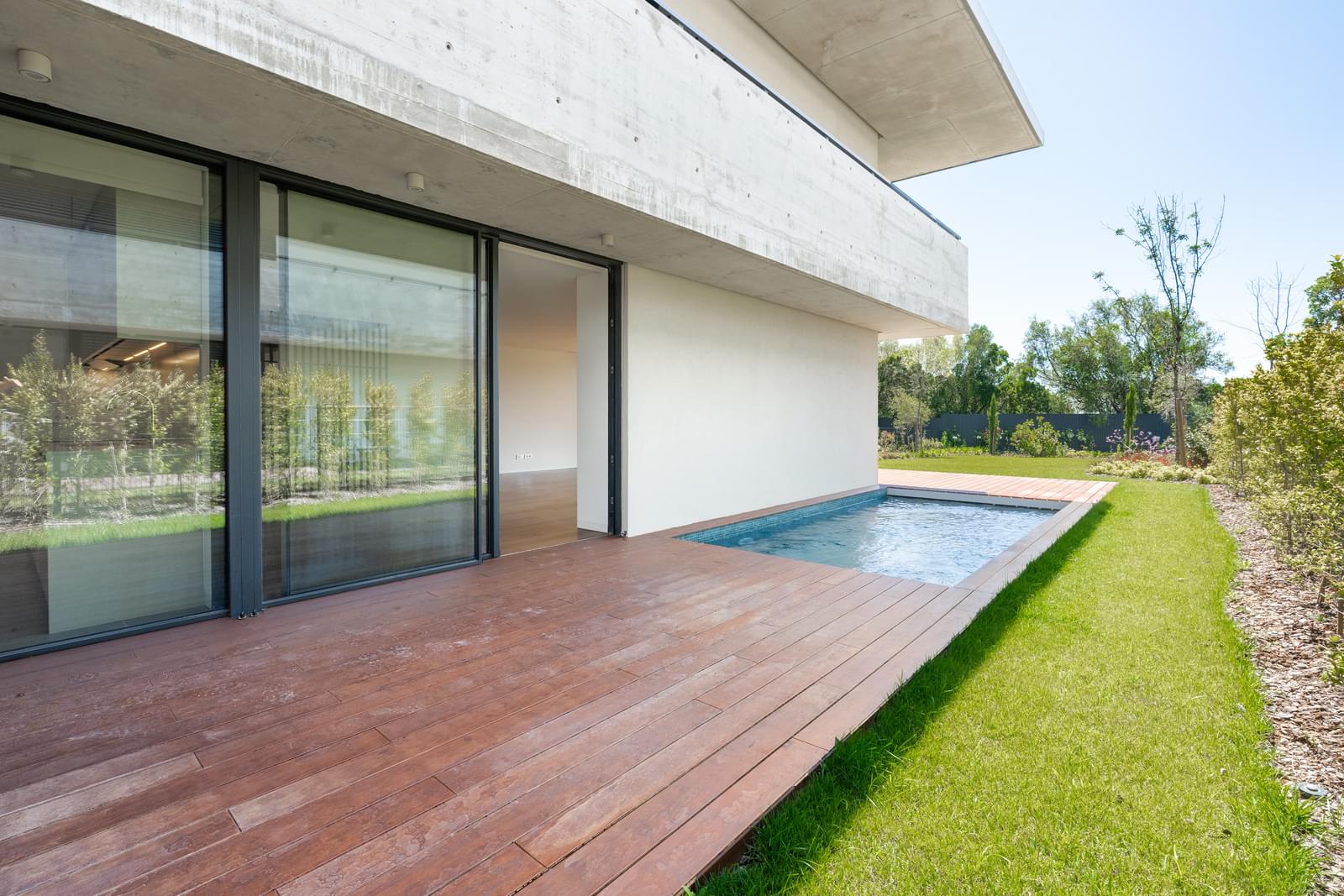 Moradia Geminada T3 com piscina, Areia, Cascais - Imagem 8