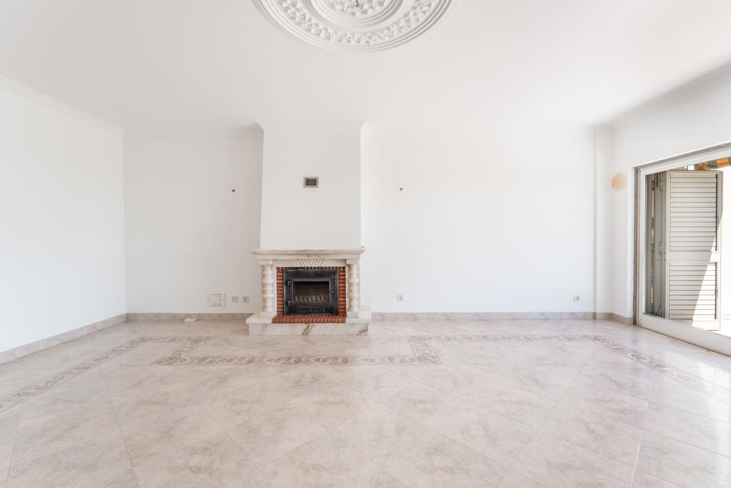 3 Bedroom Apartment with a view, Parque dos Poetas, Oeiras 694666946