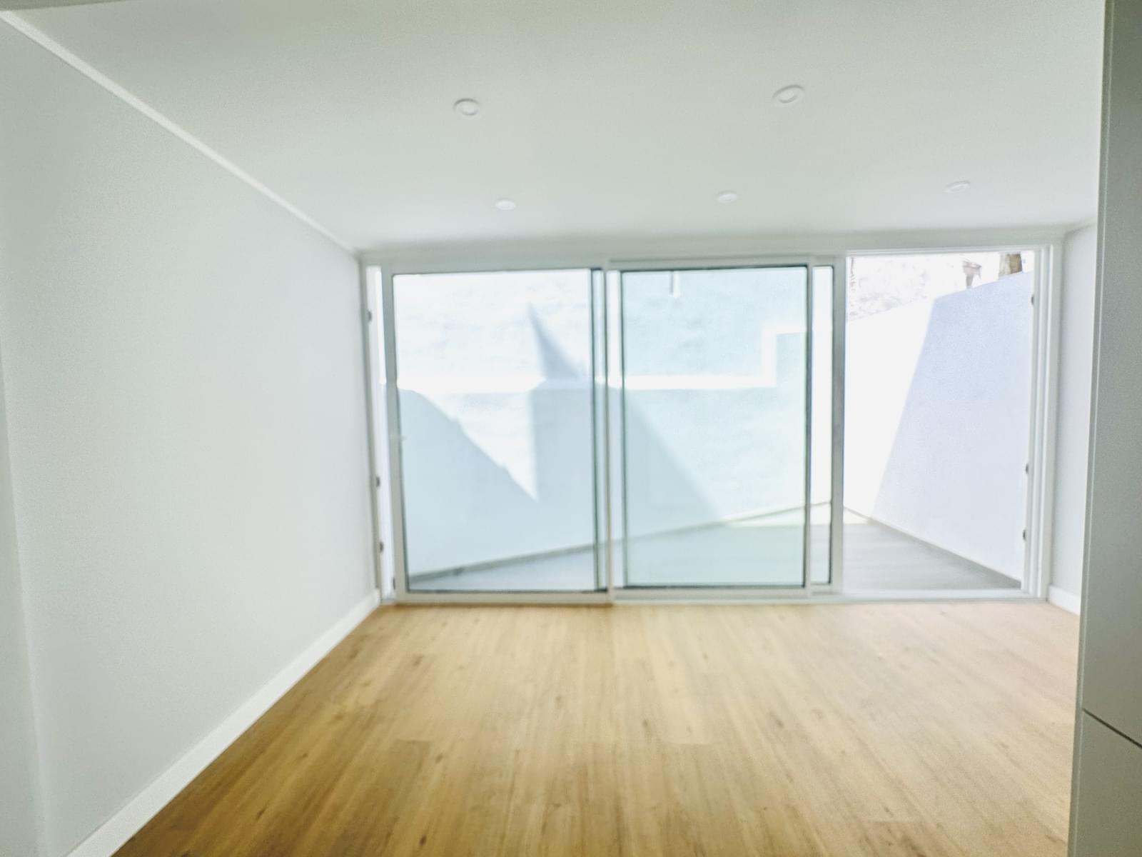 Apartamento T1 com vista, Ajuda, Lisboa - Imagem 1