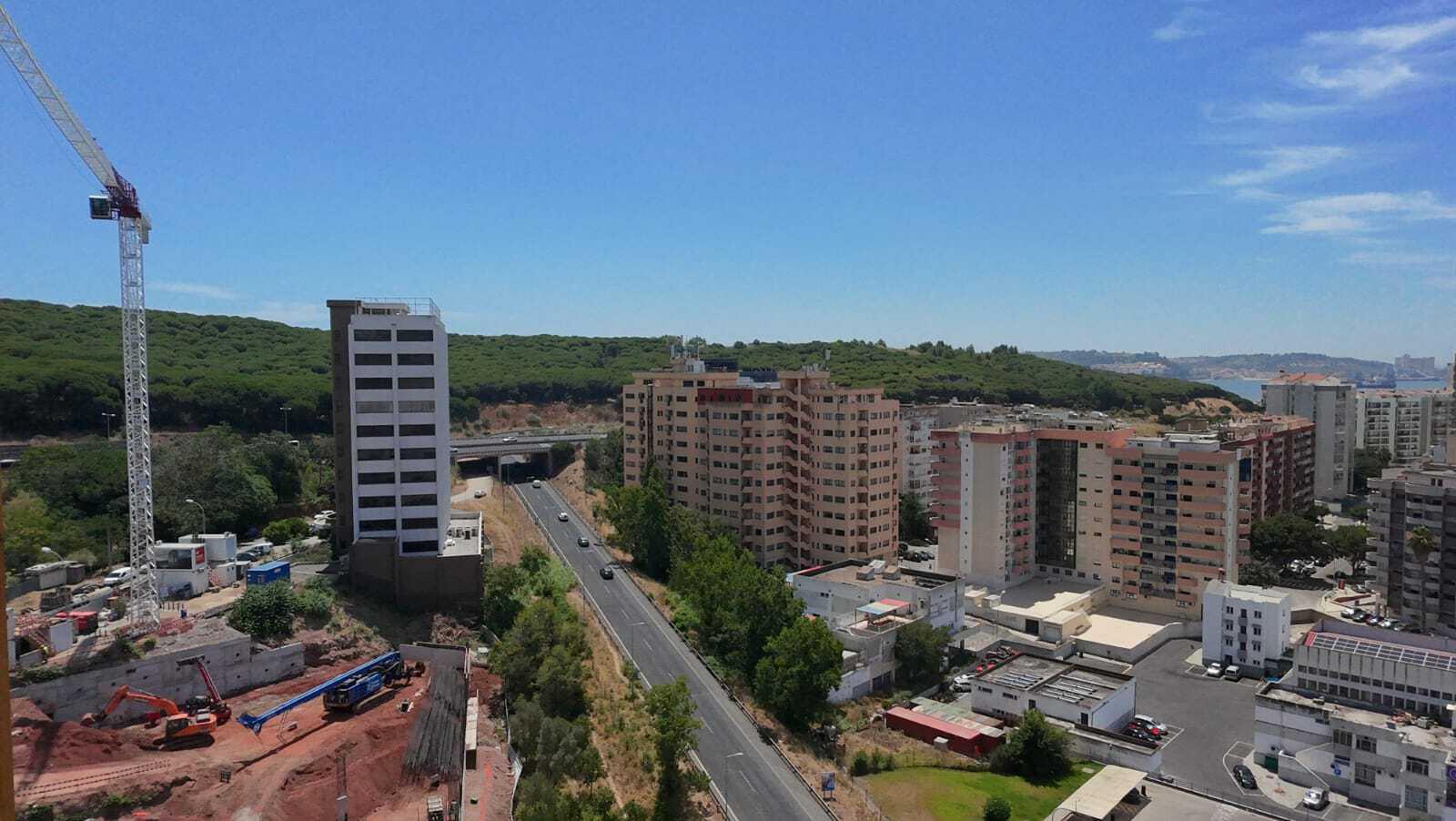 Apartamento T4 com piscina, Miraflores, Oeiras - Imagem 5