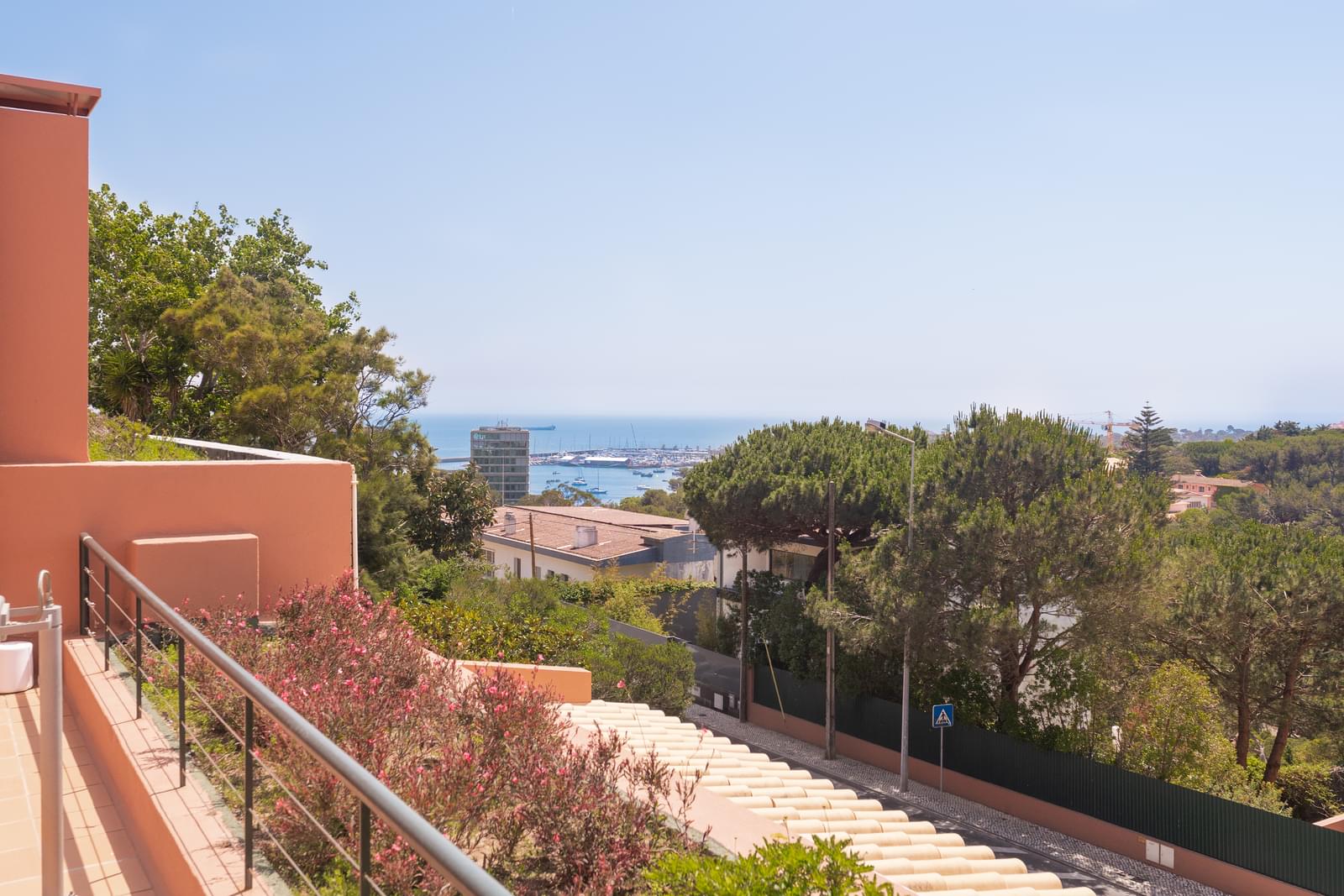 Duplex T4 com piscina, Monte Estoril, Cascais - Imagem 28