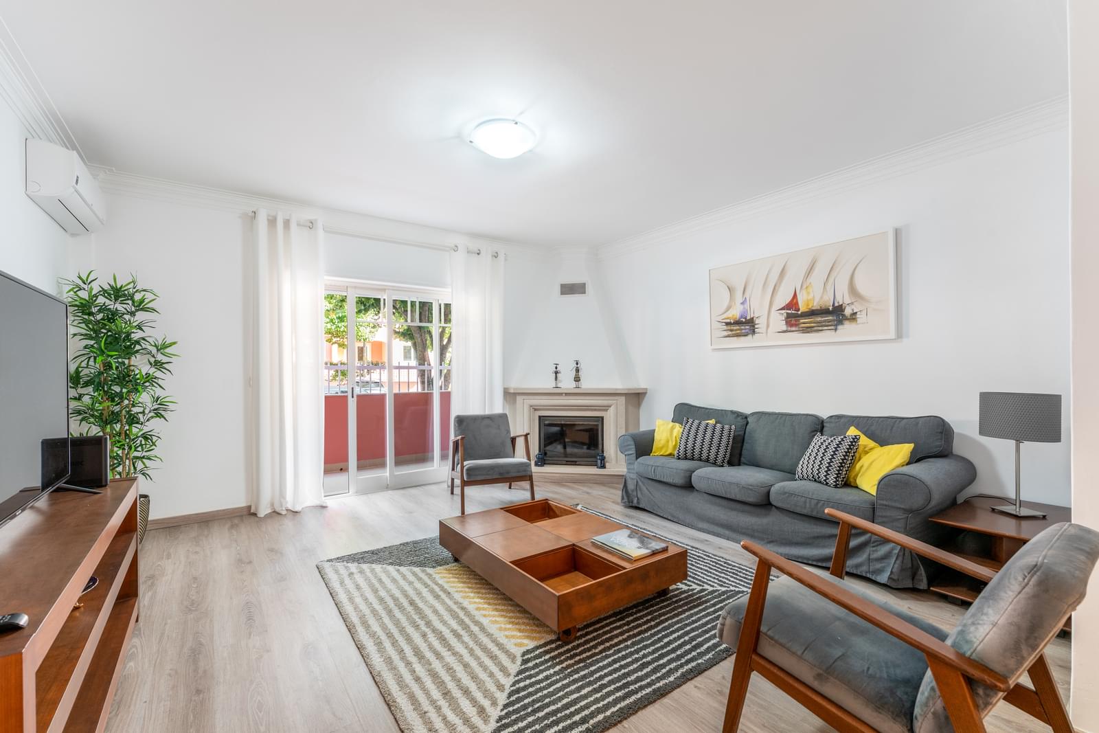 Apartamento T3 com jardim, Costa da Guia, Cascais - Imagem 1