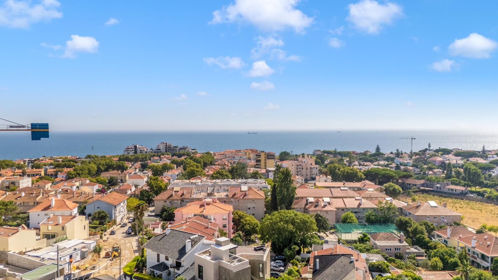Moradia Geminada T3 + 1 com piscina, São Pedro do Estoril, Cascais - Imagem 2