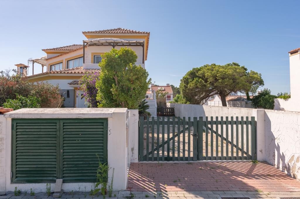 4 Bedroom Detached house with garden, Carvalhal, Grandola 1006184018