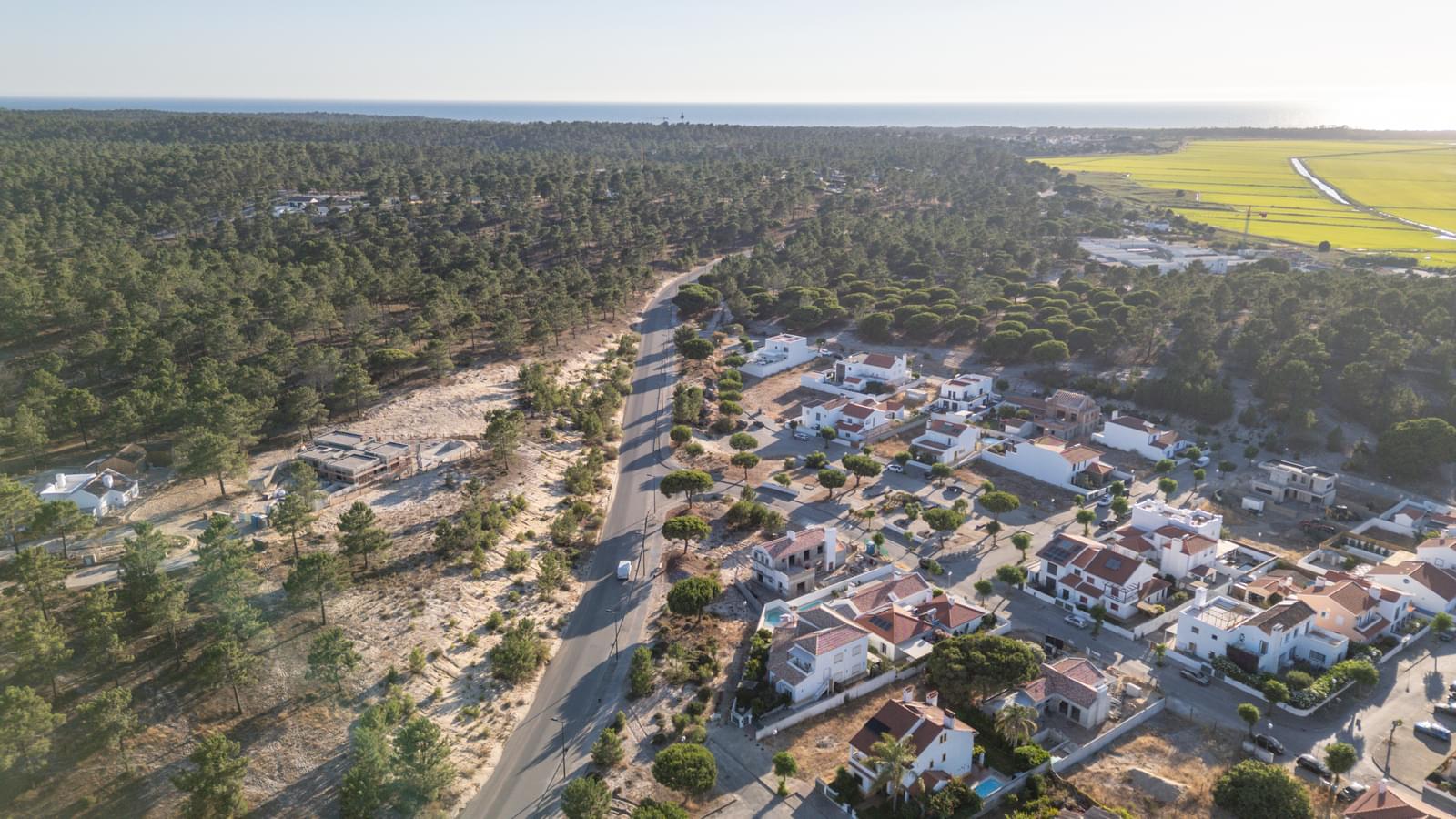 Moradia Isolada T4 com jardim, Carvalhal, Grandola - Imagem 29