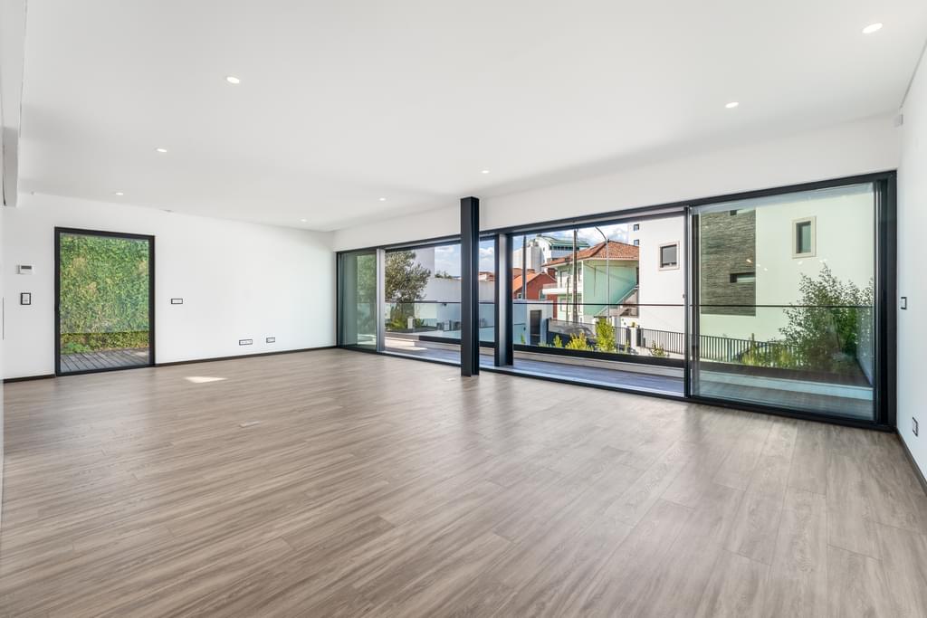 4 Bedroom Apartment with parking, Paço de Arcos, Oeiras 3194591418