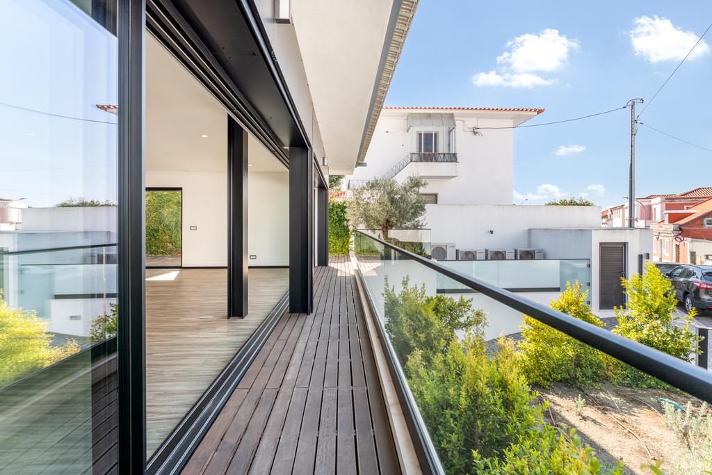 4 Bedroom Apartment with parking, Paço de Arcos, Oeiras 3194591418