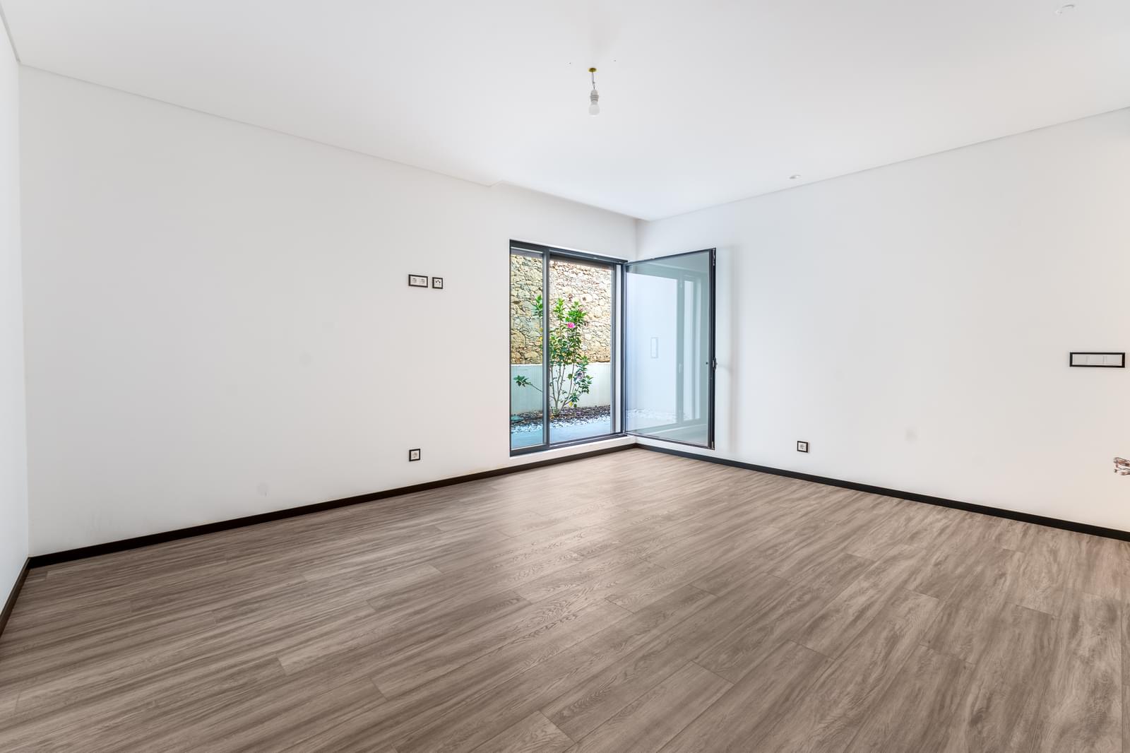 Apartamento T3 + 1 com estacionamento, Paço de Arcos, Oeiras - Imagem 26