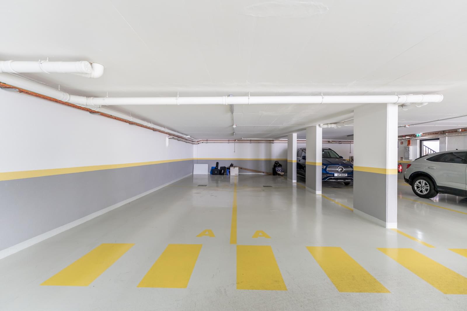 Apartamento T3 + 1 com estacionamento, Paço de Arcos, Oeiras - Imagem 36