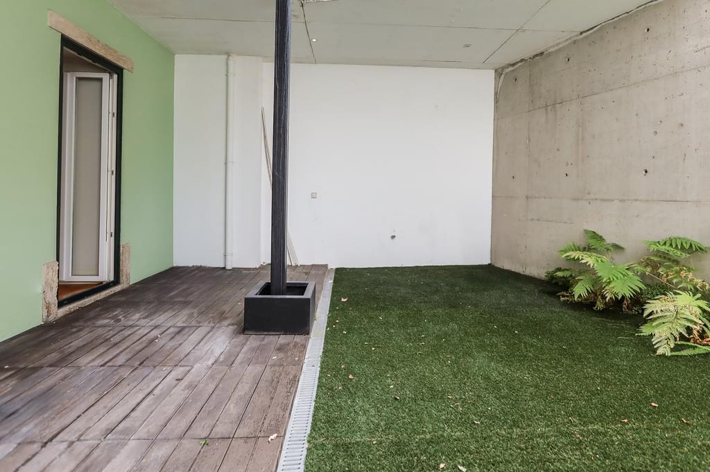 2 Bedroom Apartment with garden, Lisboa 54916769