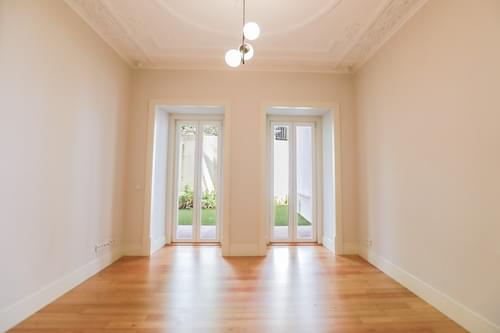 PF37860 - Apartamento T2 com jardim, Lisboa - Imagem 43