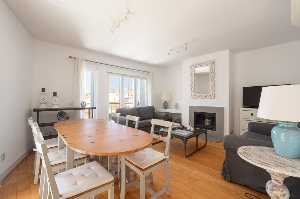 2 Bedroom Apartment with parking, Príncipe Real, Lisboa 2267948550