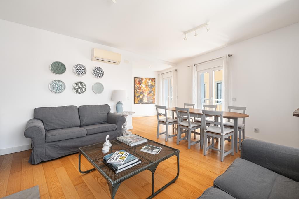 2 Bedroom Apartment with parking, Príncipe Real, Lisboa 2267948550