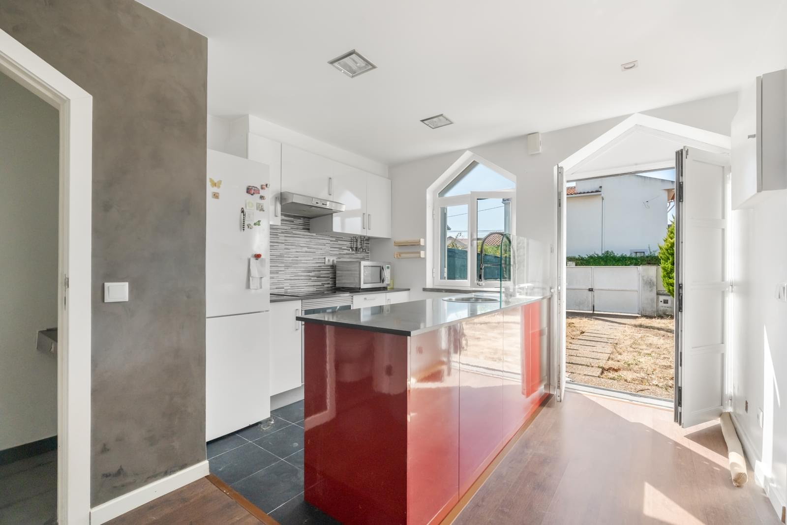Moradia T1 + 2 com jardim, Alcabideche, Cascais - Imagem 14