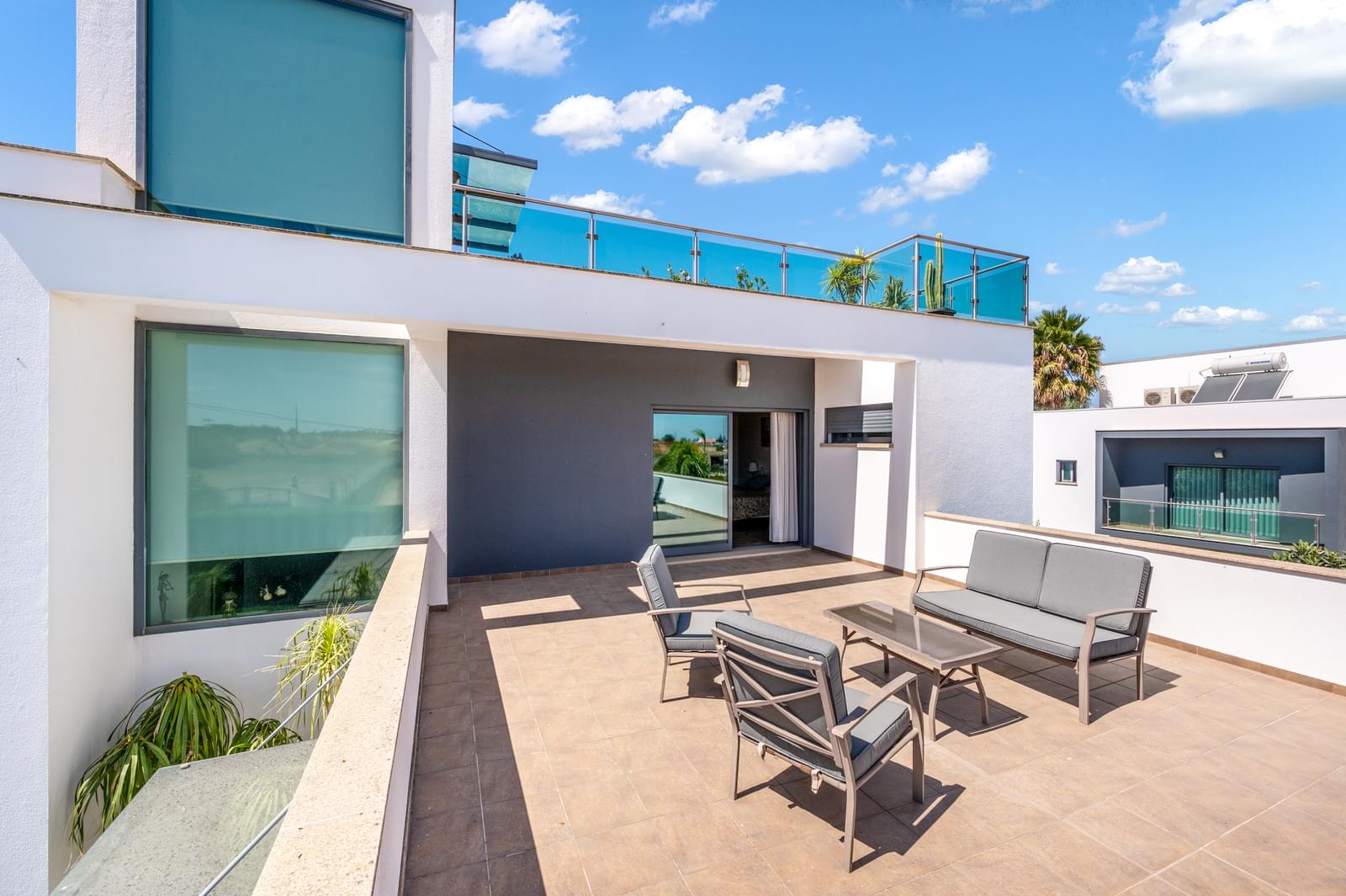 Moradia Isolada T4 com piscina, Alcochete - Imagem 36