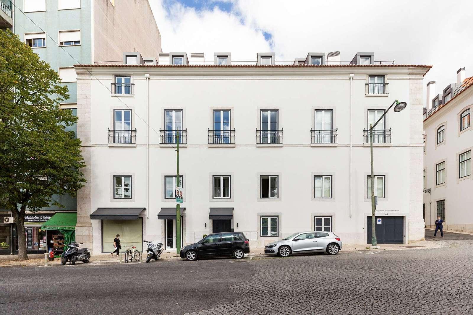 Apartamento T3 com jardim, Campo Mártires da Pátria, Lisboa - Imagem 13