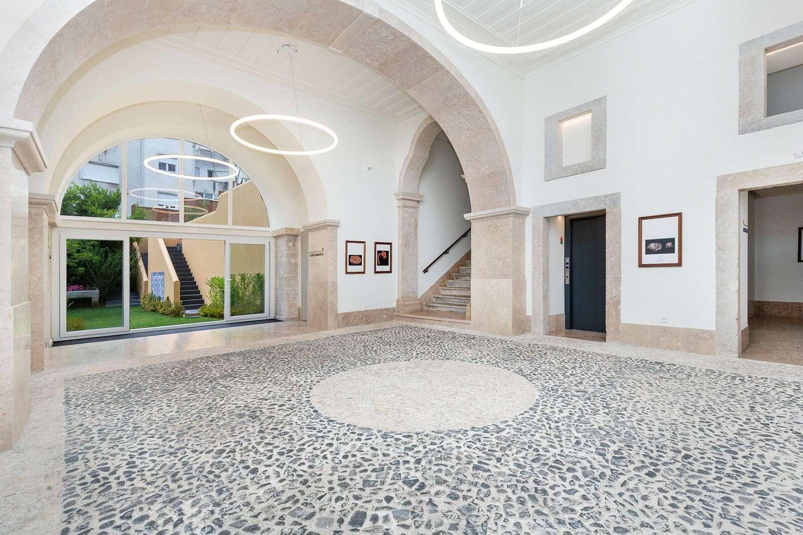 Apartamento T3 com jardim, Campo Mártires da Pátria, Lisboa - Imagem 12