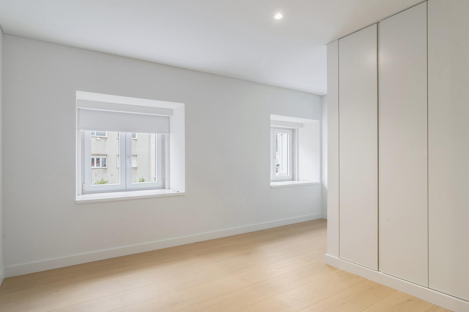 Apartamento T3 com jardim, Campo Mártires da Pátria, Lisboa - Imagem 18