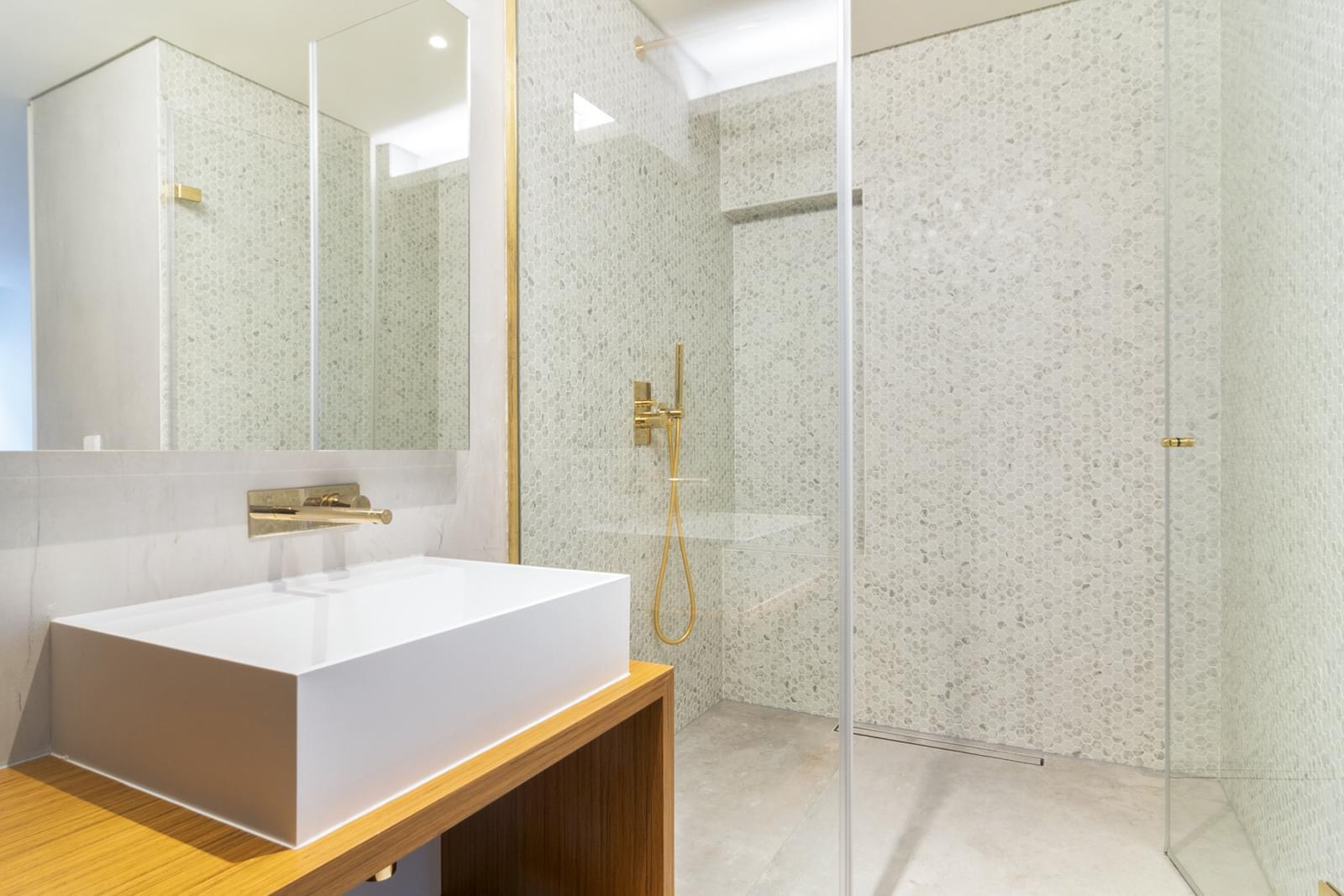 Apartamento T3 com jardim, Campo Mártires da Pátria, Lisboa - Imagem 20