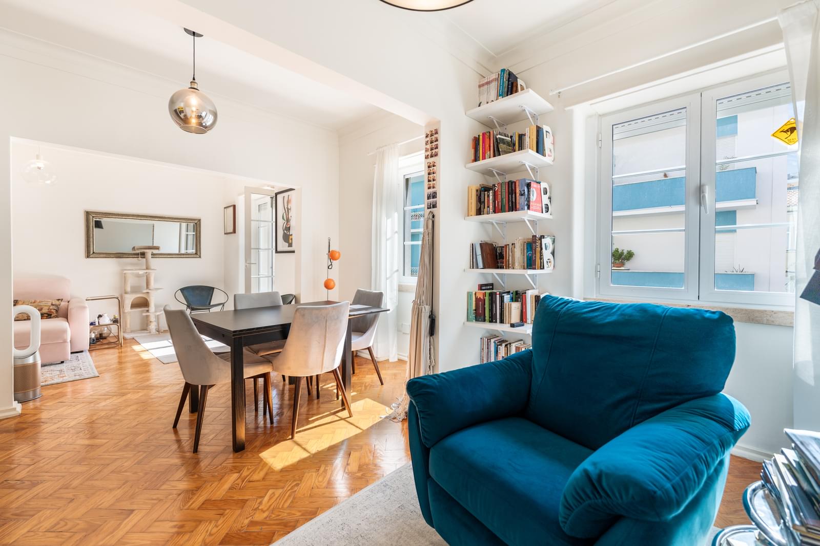 Apartamento T2 com varanda, Campo de Ourique, Lisboa - Imagem 2