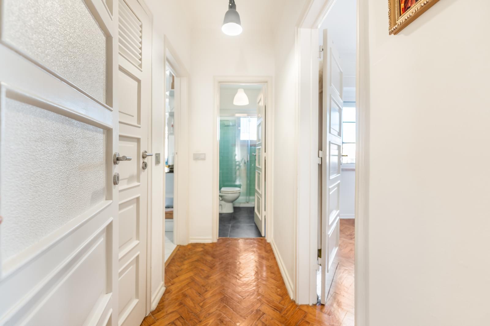 Apartamento T2 com varanda, Campo de Ourique, Lisboa - Imagem 11