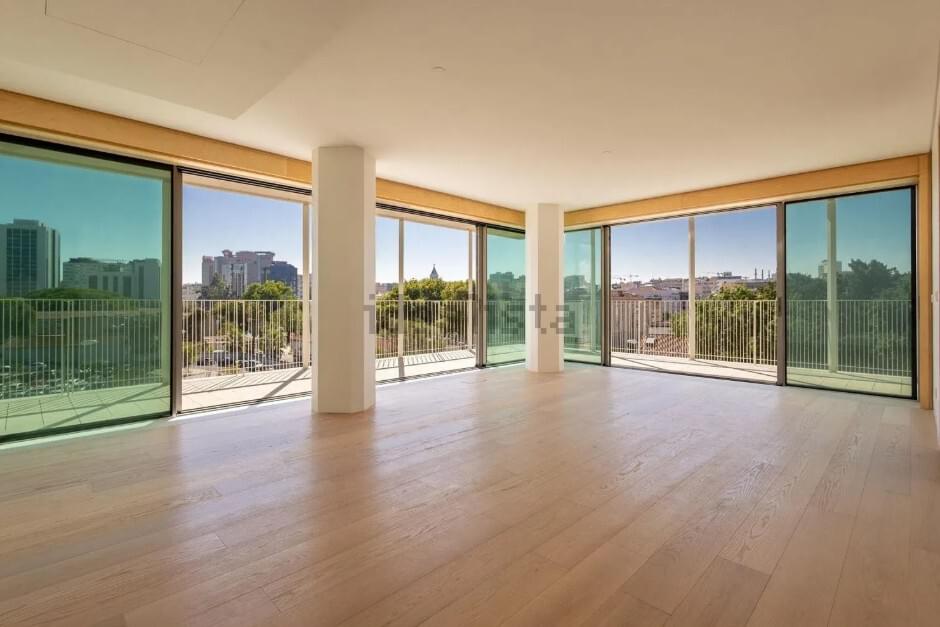 Apartamento T2 com piscina, Praça de Espanha, Lisboa - Imagem 2