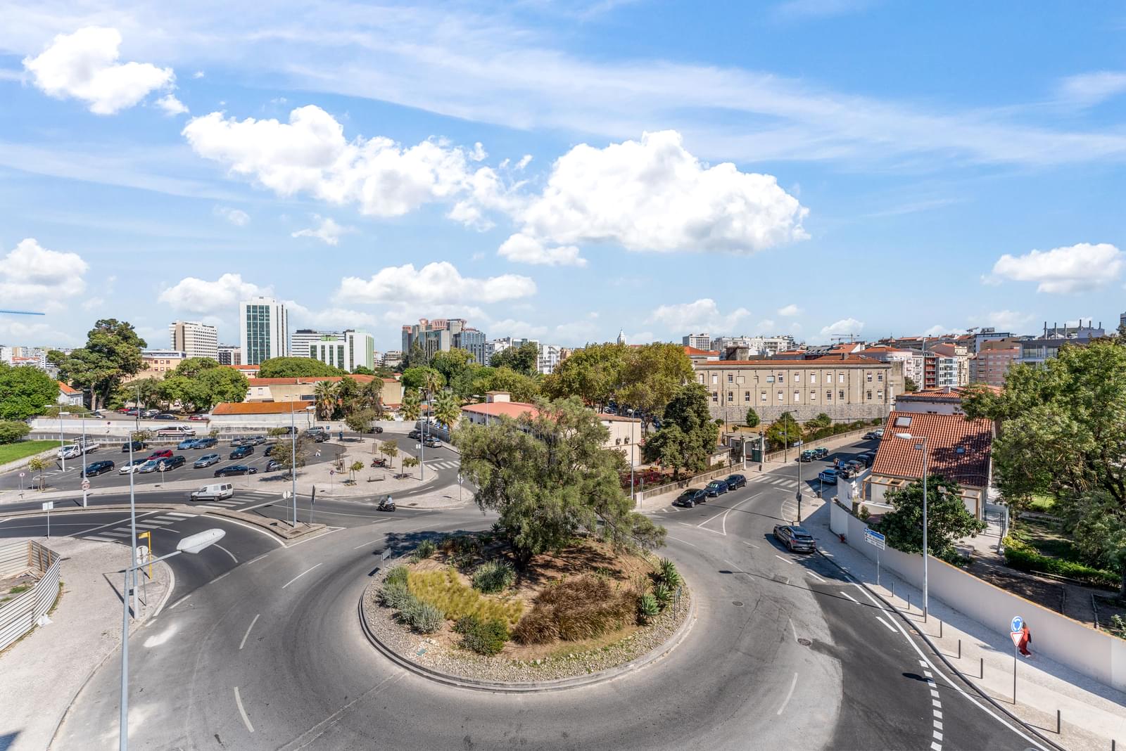 Apartamento T2 com piscina, Praça de Espanha, Lisboa - Imagem 20