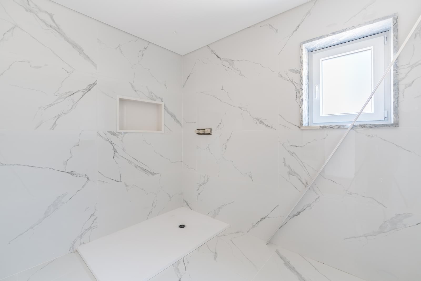 Moradia Geminada T3 + 1 com jardim, Alto dos Gaios, Cascais - Imagem 24