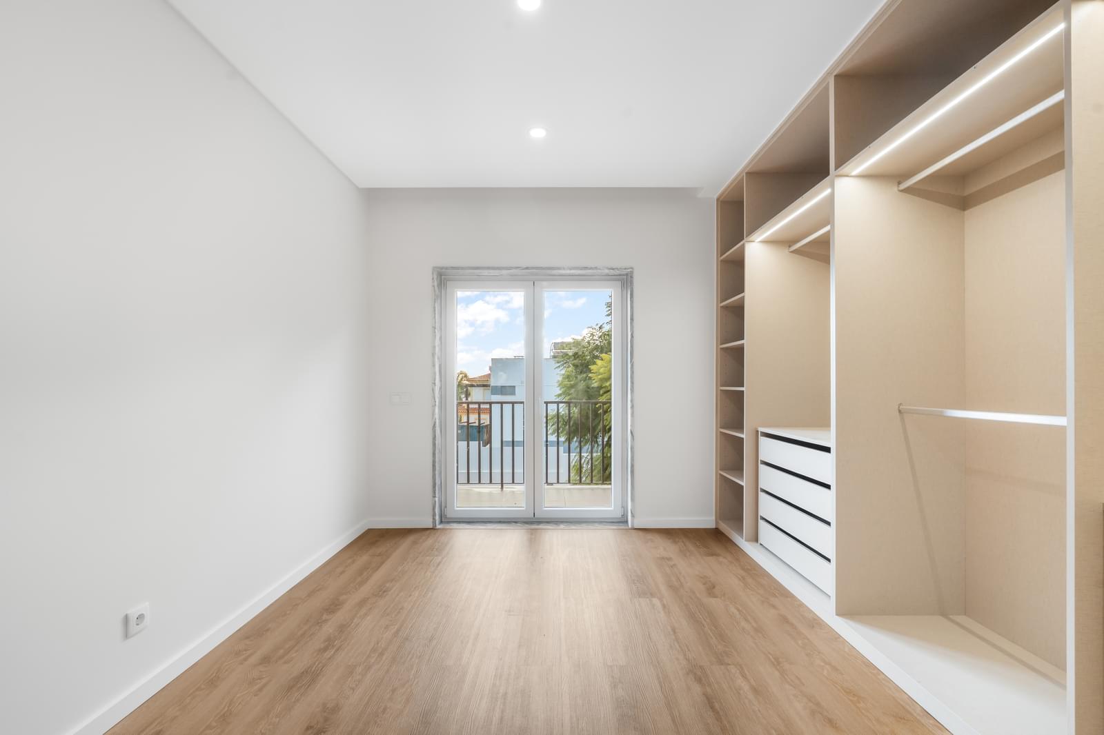 Moradia Geminada T3 + 1 com jardim, Alto dos Gaios, Cascais - Imagem 16