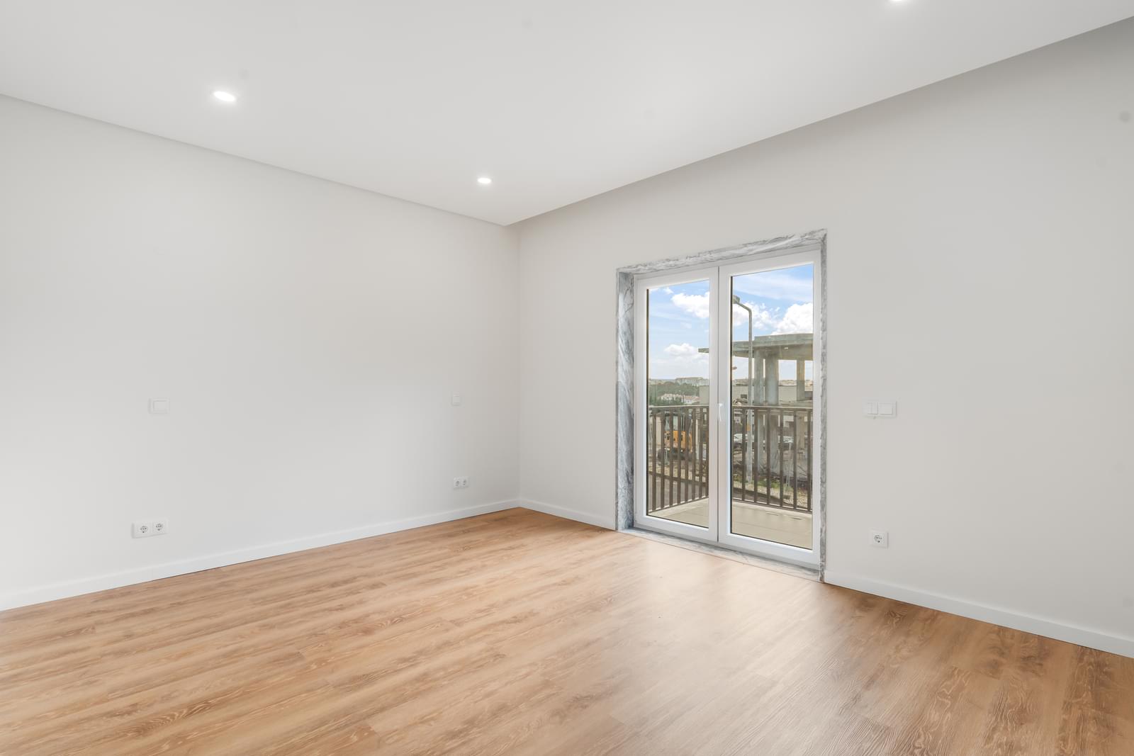 Moradia Geminada T3 + 1 com jardim, Alto dos Gaios, Cascais - Imagem 18