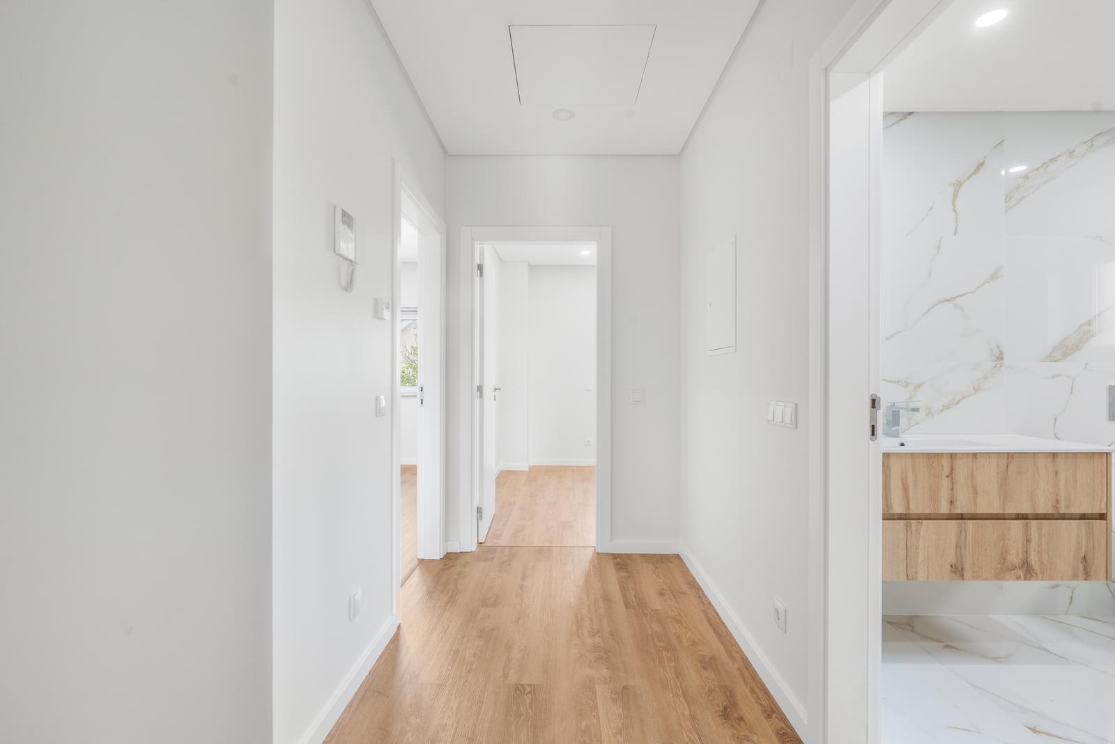 Moradia Geminada T3 + 1 com jardim, Alto dos Gaios, Cascais - Imagem 23