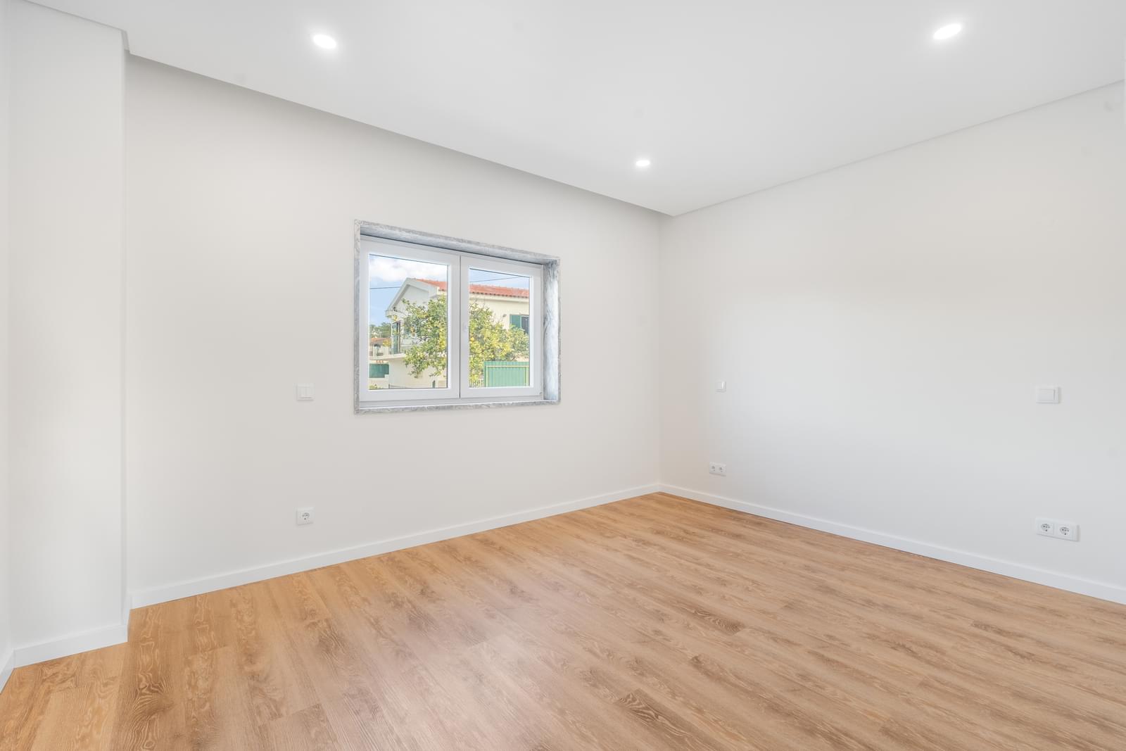 Moradia Geminada T3 + 1 com jardim, Alto dos Gaios, Cascais - Imagem 25