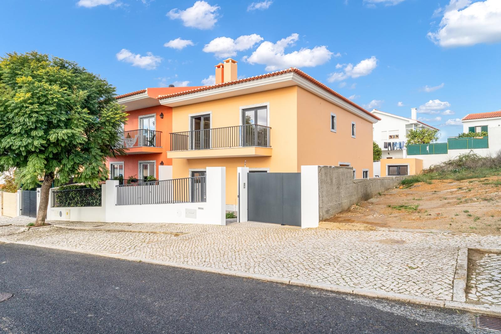 Moradia Geminada T3 + 1 com jardim, Alto dos Gaios, Cascais - Imagem 39