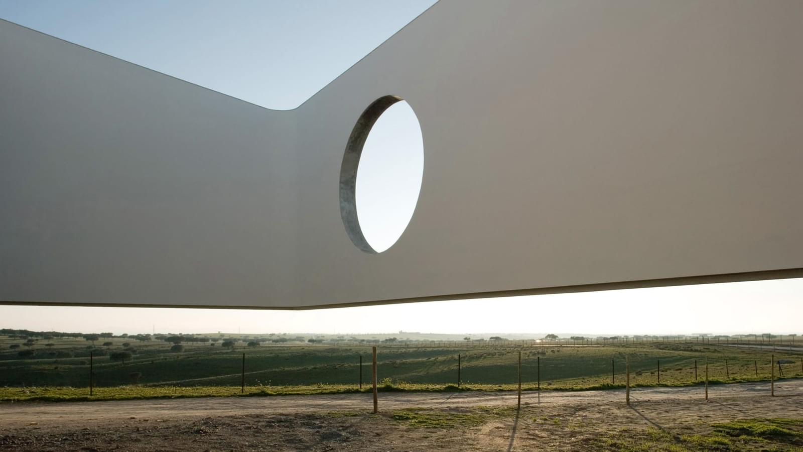 Moradia Isolada T6 com piscina - Imagem 8