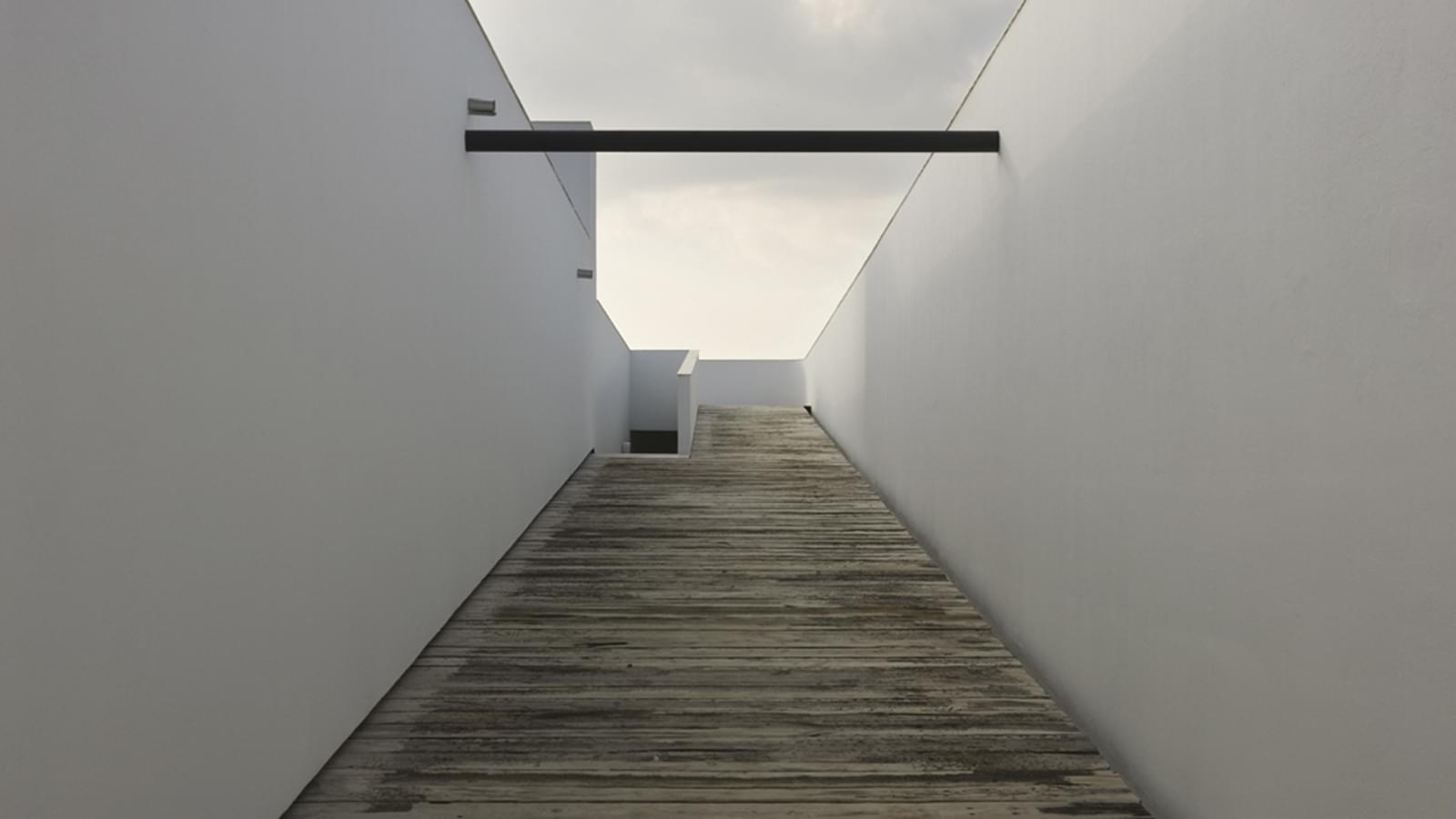 Moradia Isolada T6 com piscina - Imagem 10