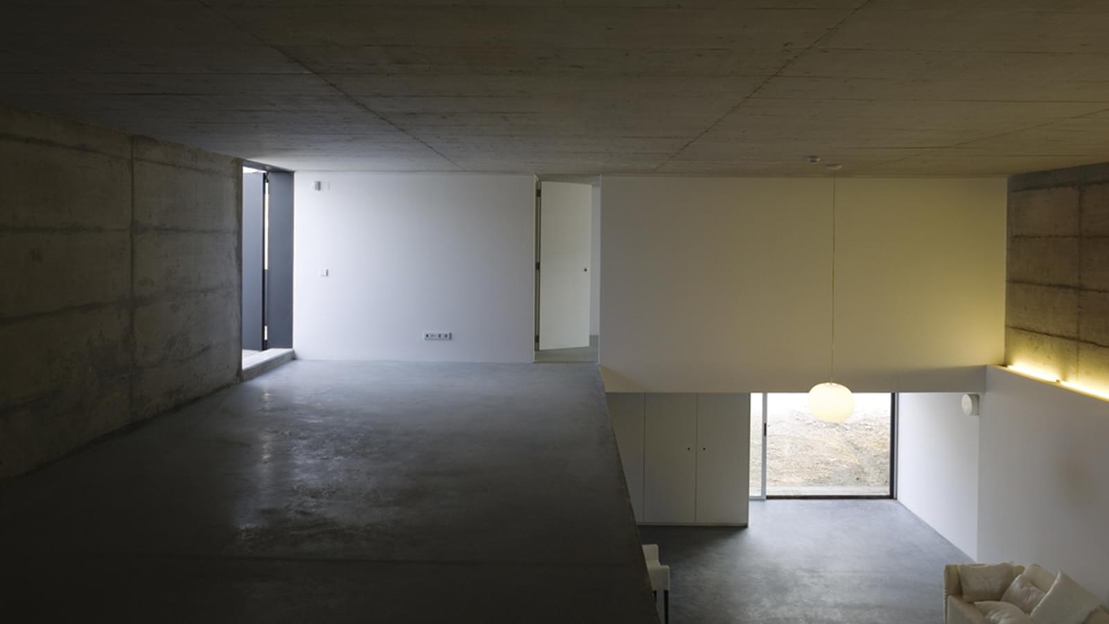 Moradia Isolada T6 com piscina - Imagem 12