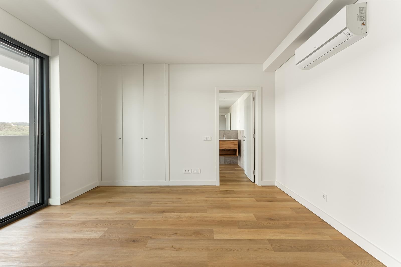 Apartamento T4 com piscina, Miraflores, Oeiras - Imagem 19