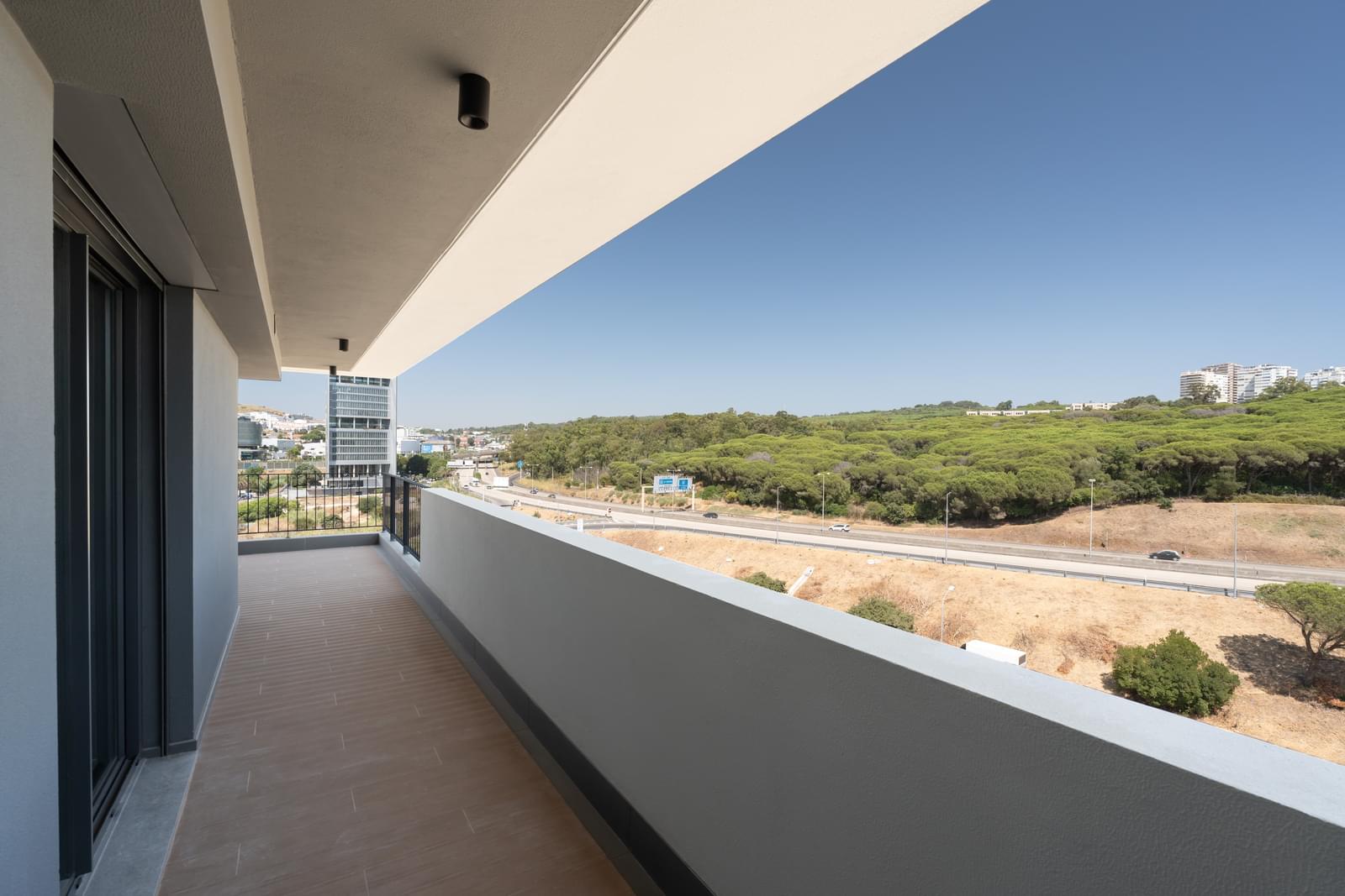 Apartamento T4 com piscina, Miraflores, Oeiras - Imagem 6